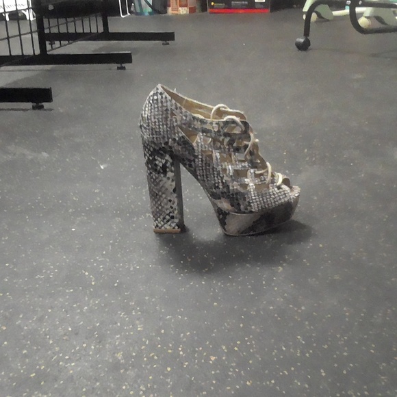 MIA Shoes - Snake print heels